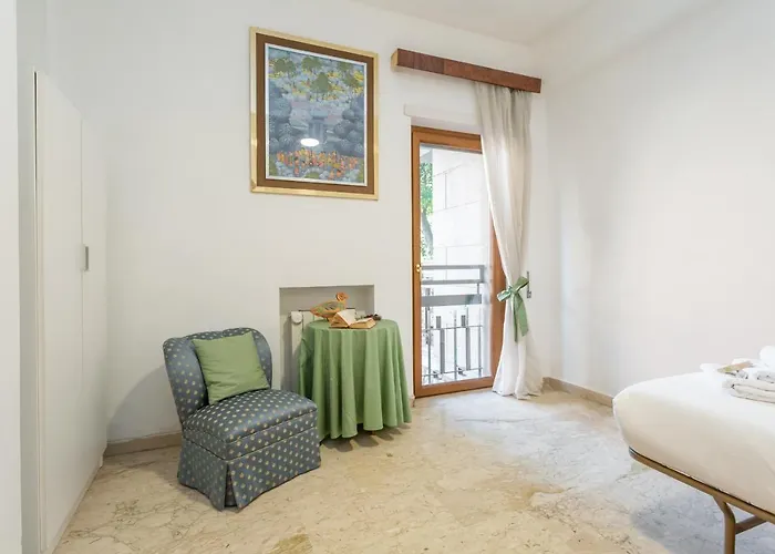 St Peters Garden 3 Bdr Appartement *